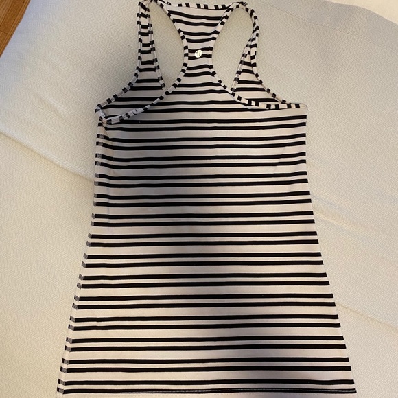 Lulu Lemon Racerback Tank - Picture 3 of 3